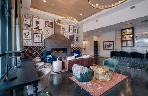 Warehouse District Apartment | Sable 901 - Penthouse