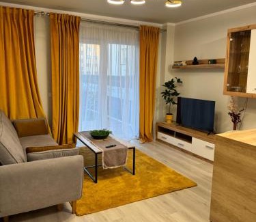 Floresti Apartment | Sabrin