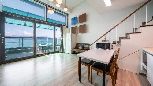 Sacheon House | Sacheon Bichae Pension