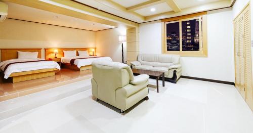 Sacheon Hotel | Sacheon Tourist Hotel