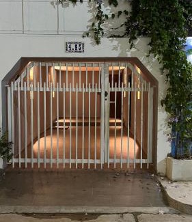 El Rodadero House | SACRAMENTO
