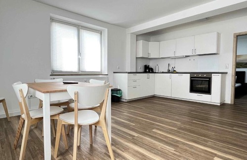 Schwandorf Apartment | SAD190 - Zentrale Moderne Monteurwohnungen