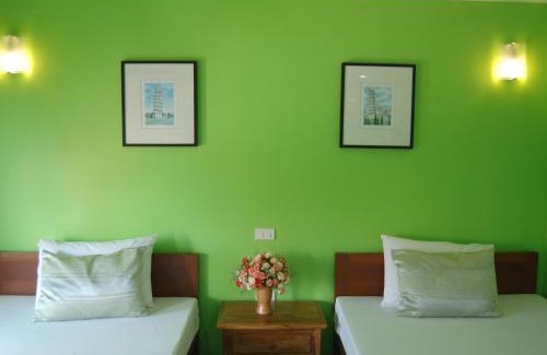 Chaiyasathan Resort | Saengthong Resort Chiangmai