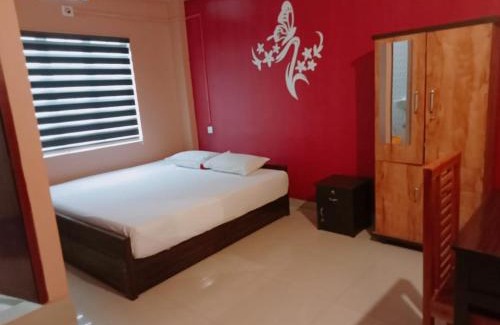 Perintalmanna Cabin | SAFA RESIDENCY