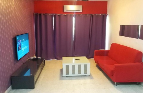 Bukit Tinggi Apartment | Safar Houzy Selesa Hillhomes (Muslim)