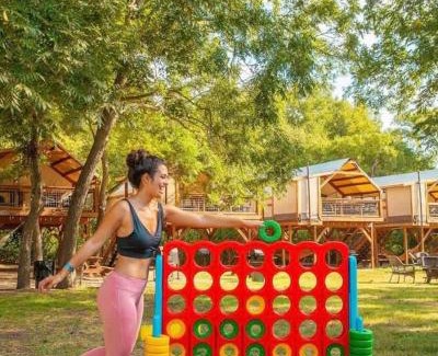 Seguin House | Safari Cabin B