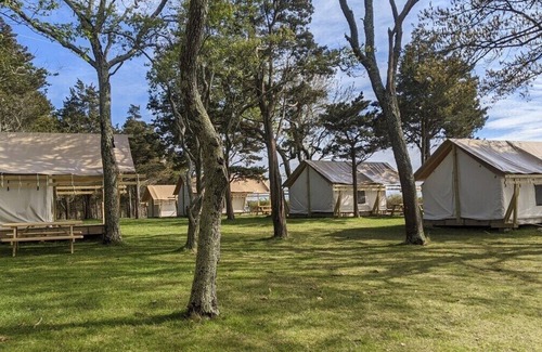 Northwest Harbor RV Rental | Safari Tent Glamping,D29-CedarPt, East Hampton, NY