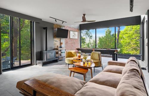 Kumarhatti Villa | SaffronStays The Hill Abode
