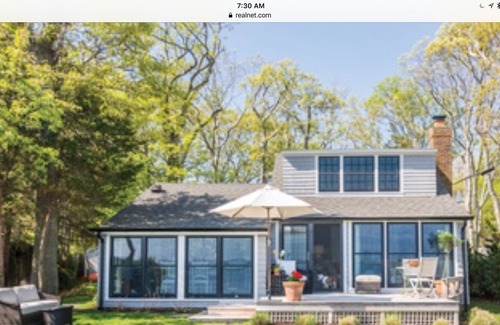 Noyack Cottage | Sag Harbor Waterfront Cottage