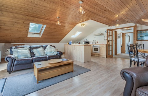 Yarmouth Apartment | SAIL LOFT, family friendly, country holiday cottage in Yarmouth