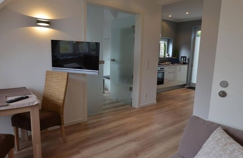 Holtenau Apartment | Sailor, shower, WC, 1 bedroom, - Cabin Holtenau