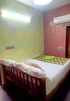 Mudaliarpet Villa | Sainathan Residency