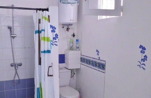 Sainte-Anne Apartment | Saint Anne: Studio - St AnneHouse with garden