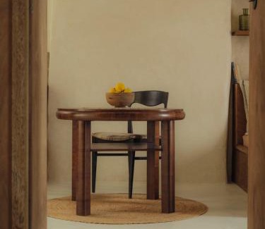 La Celle-sous-Gouzon Apartment | Saint Cado, appartement avec vue sur l'eau