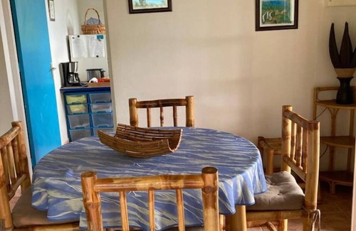 Saint-Claude House | Saint-Claude -Gites les Colibris