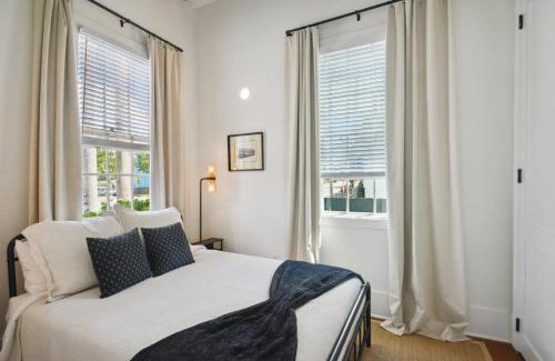 Faubourg Marigny House | Saint Claude Stunner