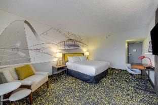 Airport Township Hotel | Saint Louis Airport Hotel