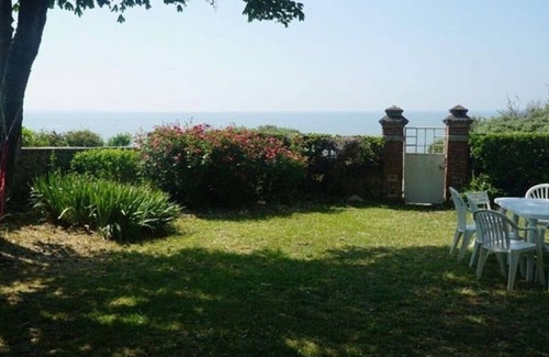 Saint-Marc-sur-Mer Villa | Saint Marc, villa with sea view, sleeps 14.