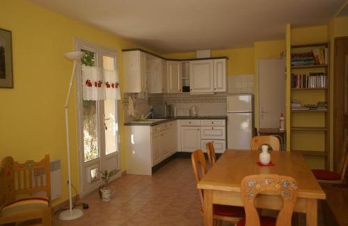 Saint-Maximin House | Saint-Maximin Pool & Peace