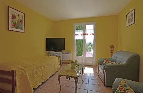 Saint-Maximin House | Saint-Maximin Pool & Peace