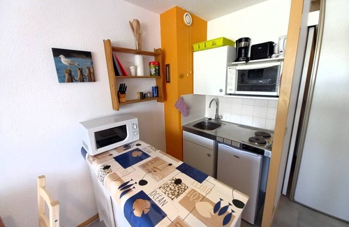 Saint-Palais-sur-Mer Apartment | Saint Palais sur Mer - STUDIO - residence LES SABLES D'OR - CITY CENTER
