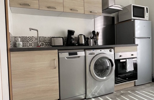 Puyloubier House | Sainte Victoire The Maclejade Shed