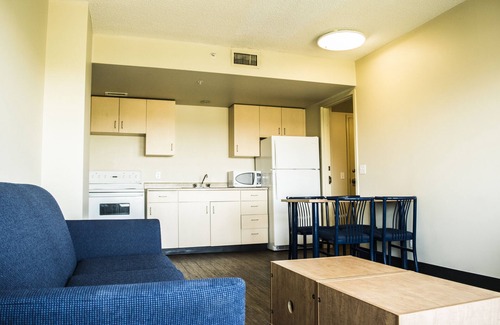 Hillhurst Hotel | Sait