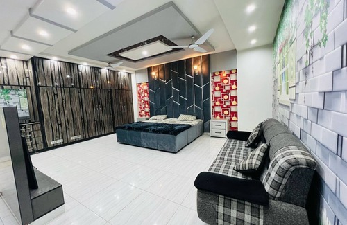 Faisalabad House | SAKOON stays in Faisalabad n2-bedroom house in cool Faisalabad with WiFi, AC