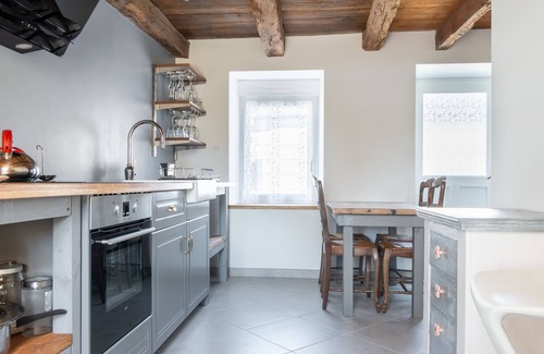 Plumieux House | Saléànou - Two Bedroom House, Sleeps 4