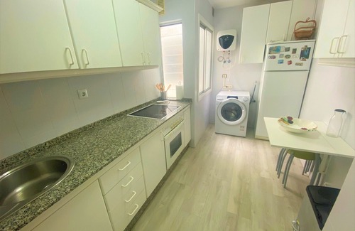 Telde Apartment | Salinetas, first line of the sea and beach for 4 people