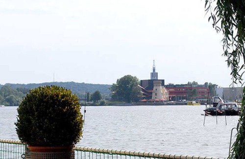 Berliner Vorstadt Apartment | Salon Room - Potsdam: Pension Am Tiefen See