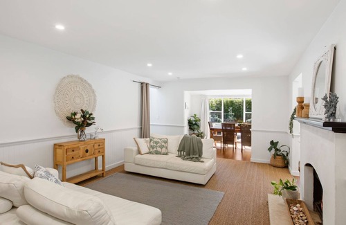 Avalon Beach House | Saltwood House by Beach Stays