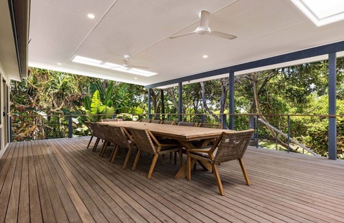 New Brighton House | SALTY SEASIDE, TOP NOTCH