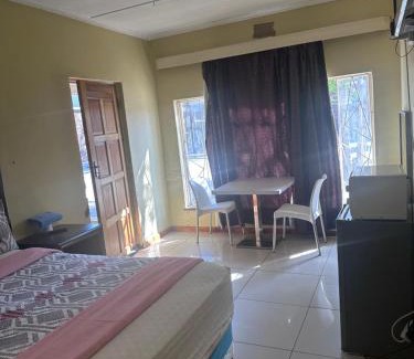 Vereeniging House | Salvador Building
