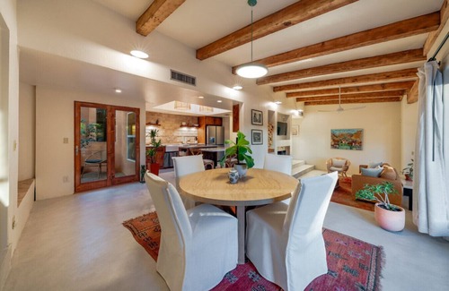 Sam Hughes House | Sam Hughes/2 BR 1.5 BA/Completely Remodeled