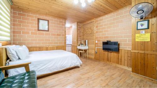 Samcheok House | Samcheok Dasarang Pension