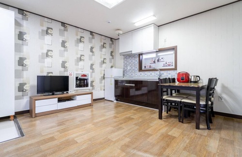 Samcheok House | Samcheok Deulre Pension