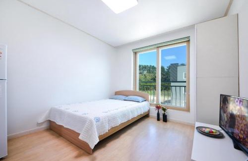 Samcheok House | Samcheok Jisu Pension