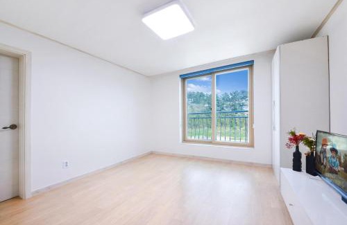 Samcheok House | Samcheok Jisu Pension