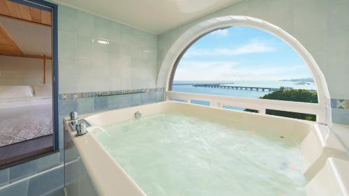 Samcheok House | Samcheok Peacehousing Spa Pet Pension