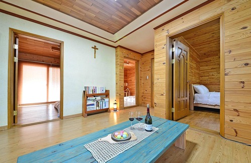 Samcheok House | Samcheok View of Sea Pension