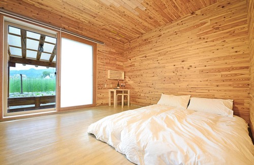 Samcheok House | Samcheok View of Sea Pension