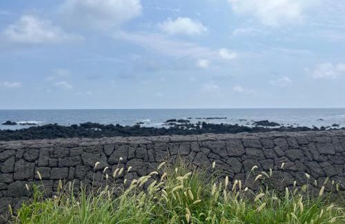 Seongsan House | SamDalChae