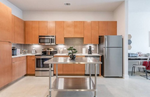 King William Apartment | SAN ANTONIO RIVER WALK | COZY DOWNTOWN APARTMENT
