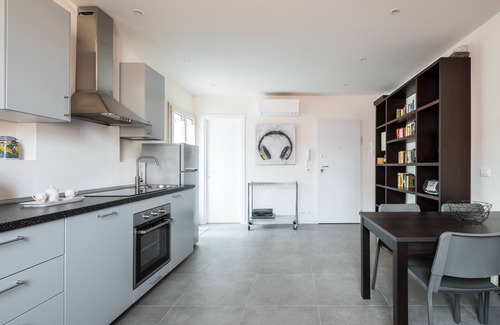 Historic Center Apartment | San Felice Apartment I by Wonderful Italy