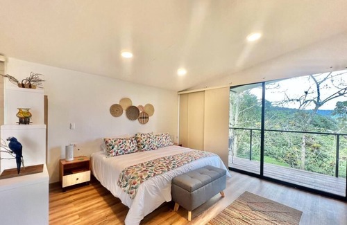 Cali Cabin | San Felipe Lodge Birding & Wellness