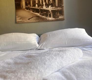 Old Town Apartment | San Giacomo Loft - near Osteria Francescana