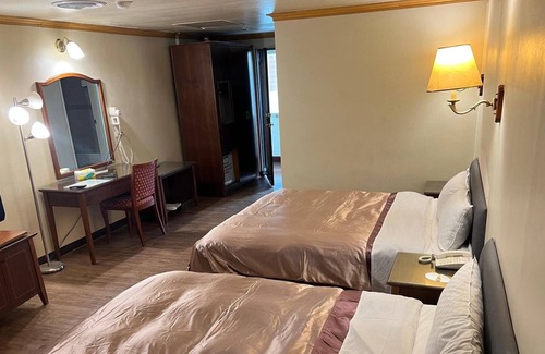 Xiluo Bed & Breakfast | San Ho Business Hotel