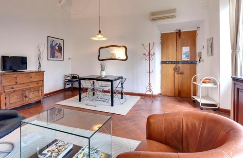 Oltrarno Apartment | San Jacopo 27