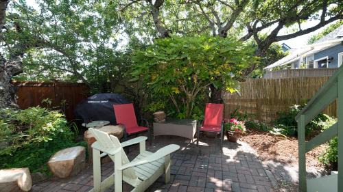 James Bay House | San Jose Cottage